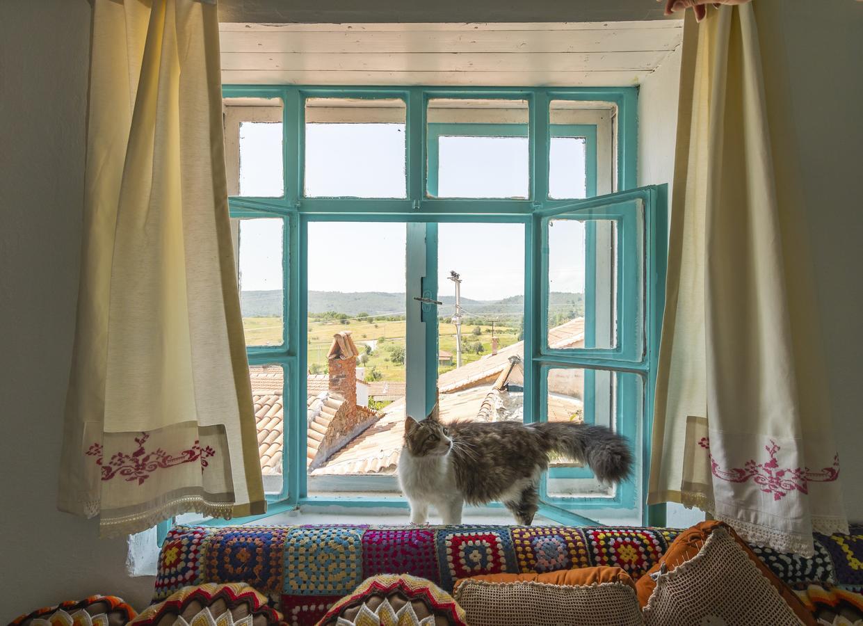Hobbithousebademler Bed and Breakfast Urla Eksteriør billede