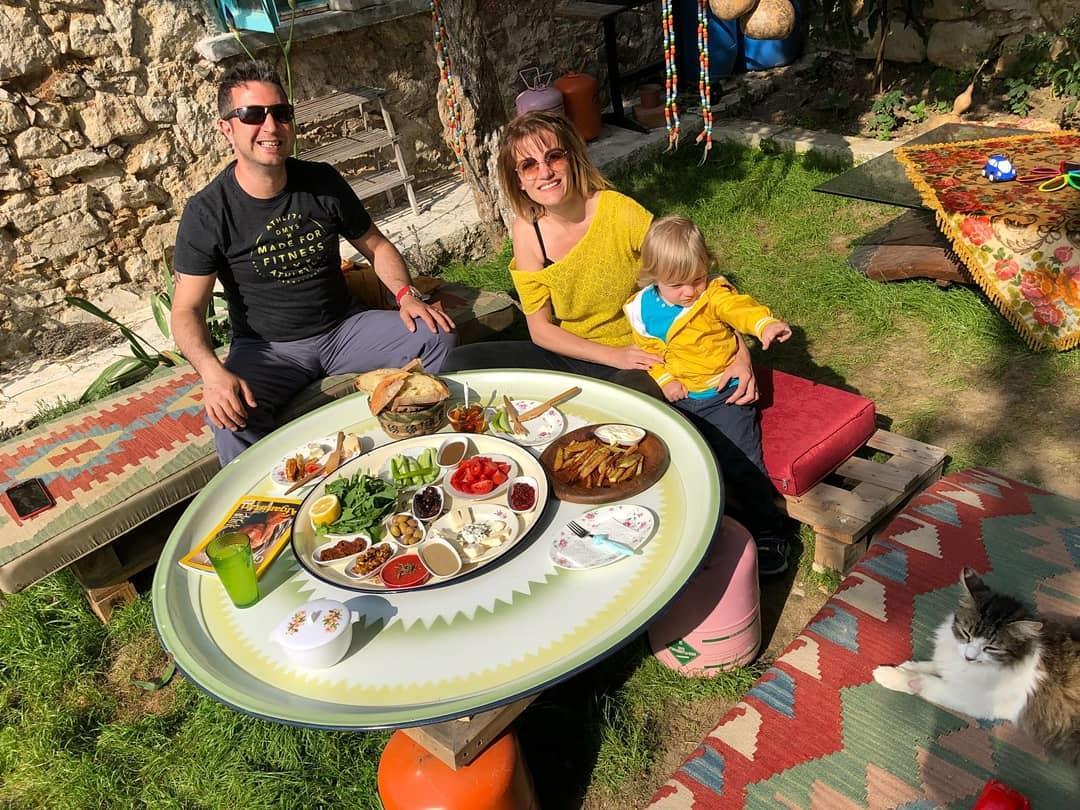 Hobbithousebademler Bed and Breakfast Urla Eksteriør billede