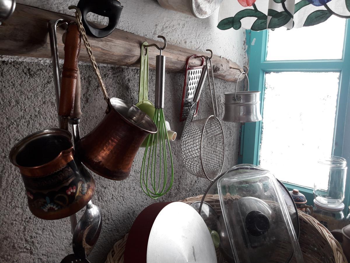 Hobbithousebademler Bed and Breakfast Urla Eksteriør billede